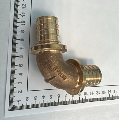 Угол 32х90 RAUTITAN PLATINUM  Rehau (Германия)